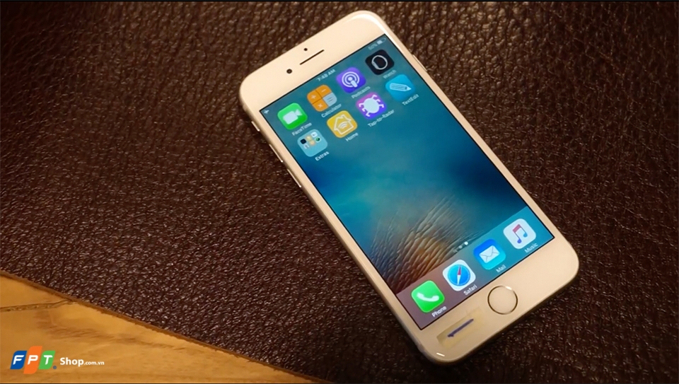 Mua iPhone 7 hàng chính hãng tại FPT Shop