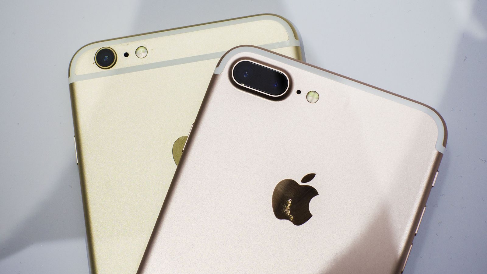 Các sản phẩm của iPhone trong 9 năm qua