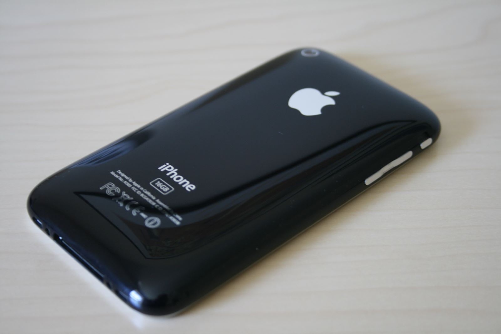 Các sản phẩm của iPhone trong 9 năm qua