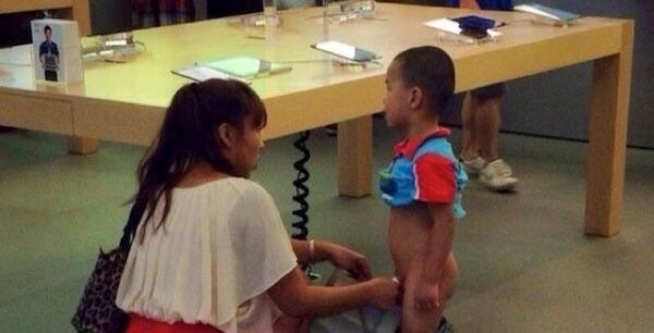 Chết cười với những hình ảnh chỉ có tại Apple Store