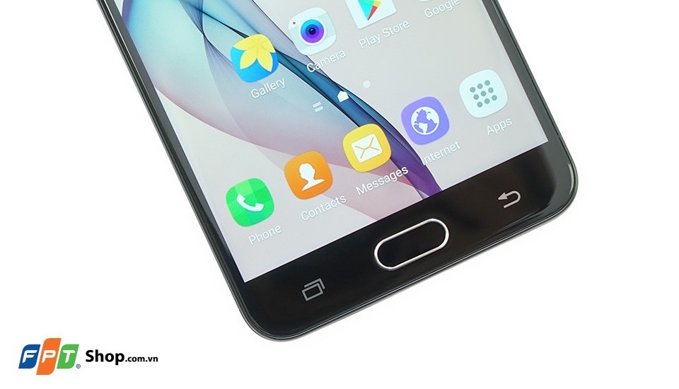 Mua Galaxy J7 Prime tại FPT Shop được tặng thêm 300K