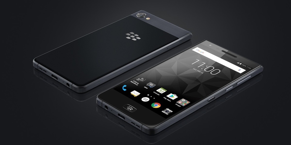 BlackBerry Motion pin 4.000 mAh, chống nước IP67 chính thức trình làng BlackBerry Motion pin 4.000 mAh, chống nước IP67 chính thức trình làng