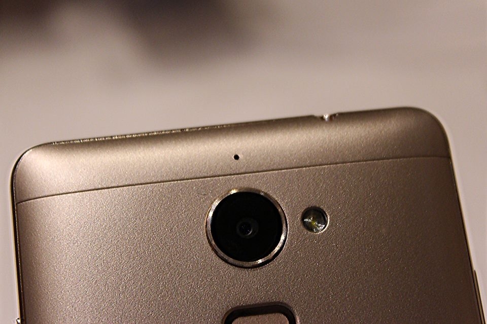 Coolpad Shine chính thức ra mắt tại thị trường Việt Nam