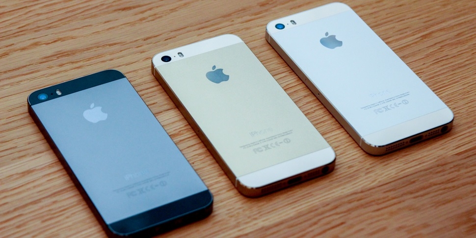 iPhone 5s tiếp tục giảm giá kịch sàn