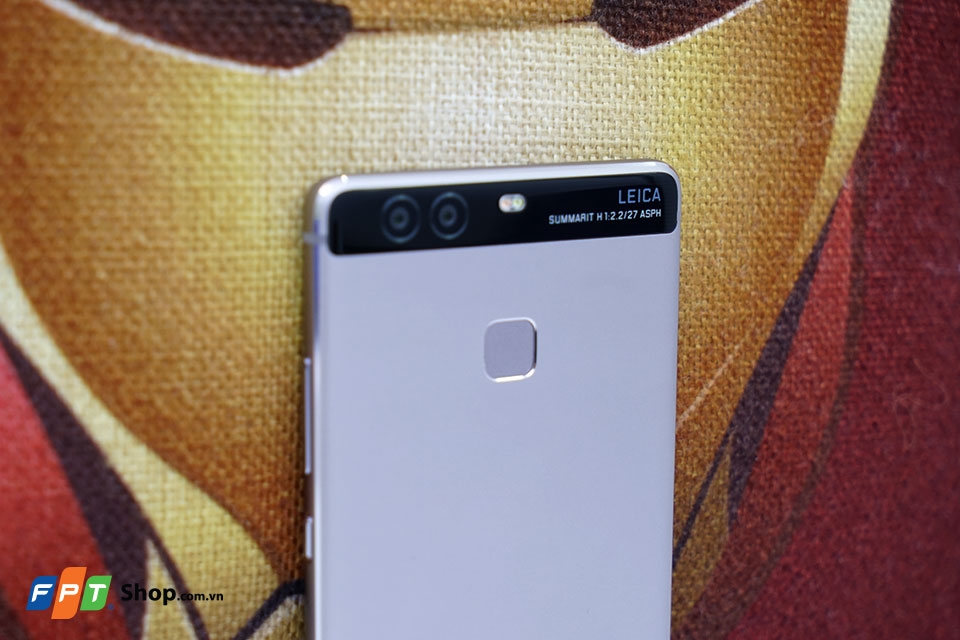 Mở hộp Huawei P9 đầu tiên tại Việt Nam
