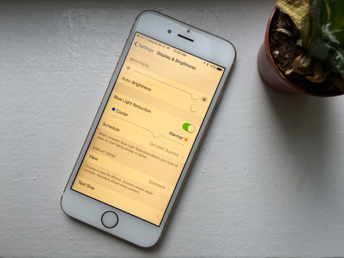 Những lý do bạn nên và không nên cài đặt iOS 9.3.3