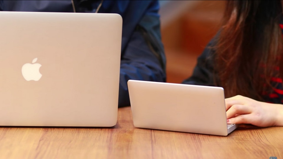 So sánh với macbook air