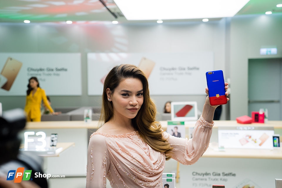 Khai trương OPPO Brand Shop Khai trương OPPO Brand Shop