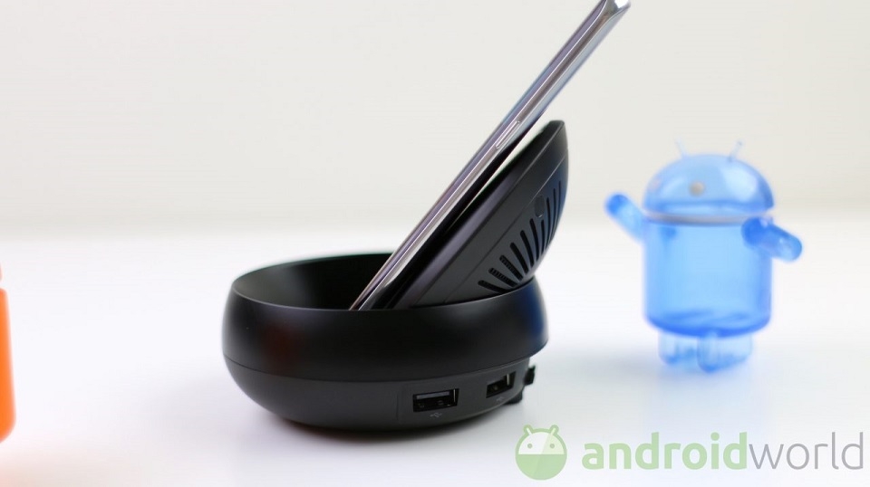 Chuyển biến hoàn hảo thành máy tính với Samsung Dex Station