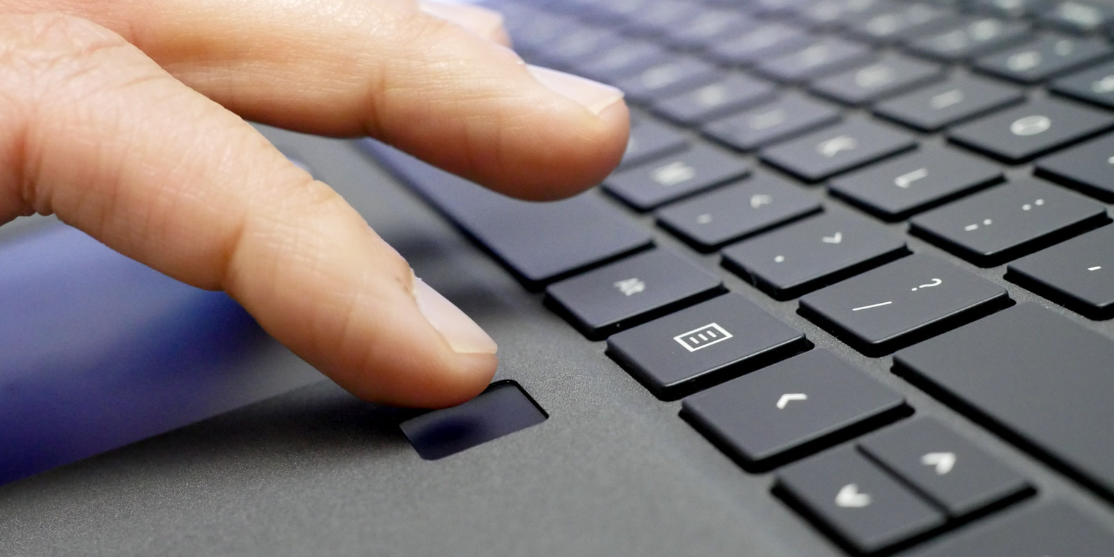 Microsoft làm việc với bàn phím mới, có đọc vân tay - Ảnh 1