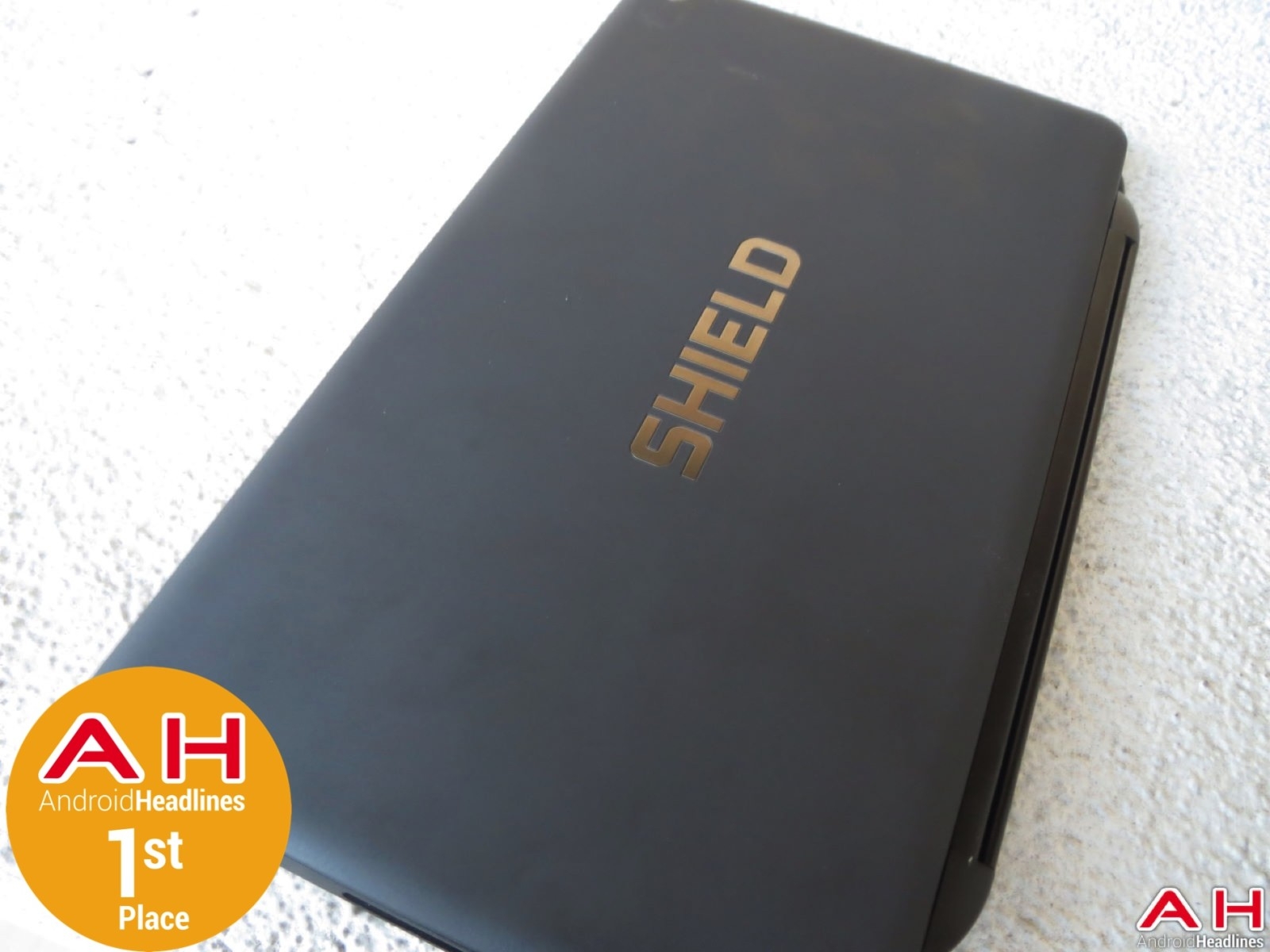 Nvidia Shield Tablet là sản phẩm tablet tốt nhất 2015