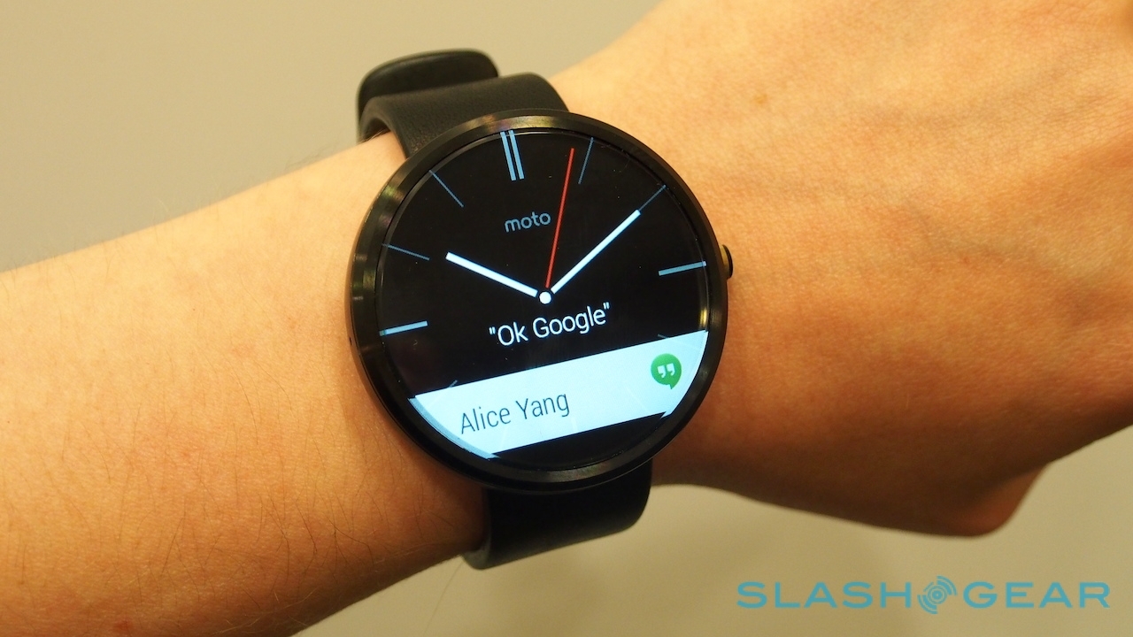 Moto 360 giảm giá xuống còn 2 triệu đồng