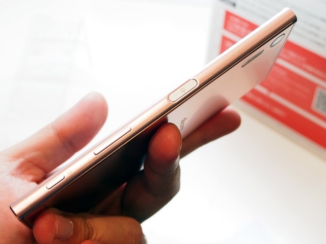 Xperia XZ và X Compact phiên bản hồng Xperia XZ và X Compact phiên bản hồng