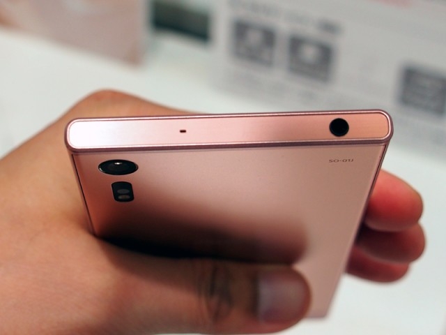 Xperia XZ và X Compact phiên bản hồng Xperia XZ và X Compact phiên bản hồng