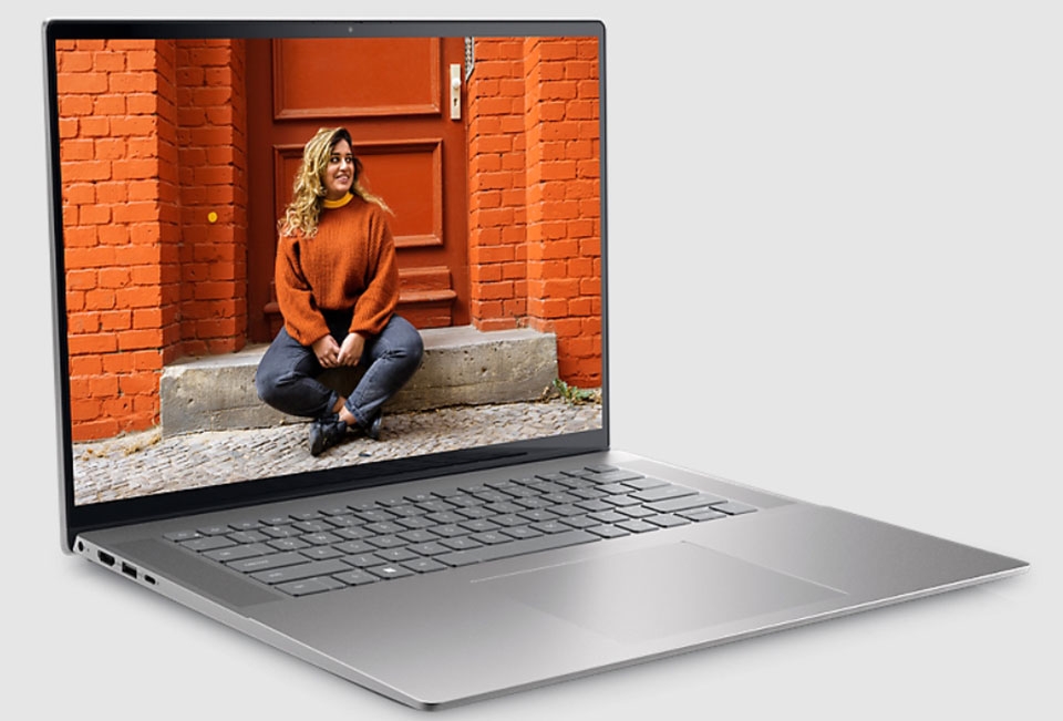 4 chiếc laptop đồ họa thương hiệu Dell
