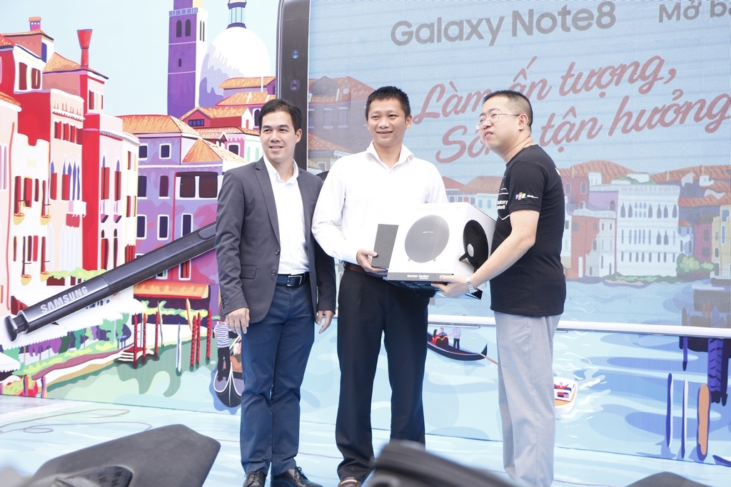 Note8