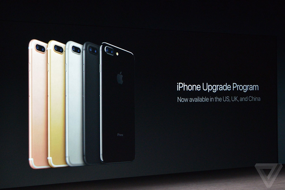 Giá bán chính thức của bộ đôi iPhone 7 và iPhone 7 Plus