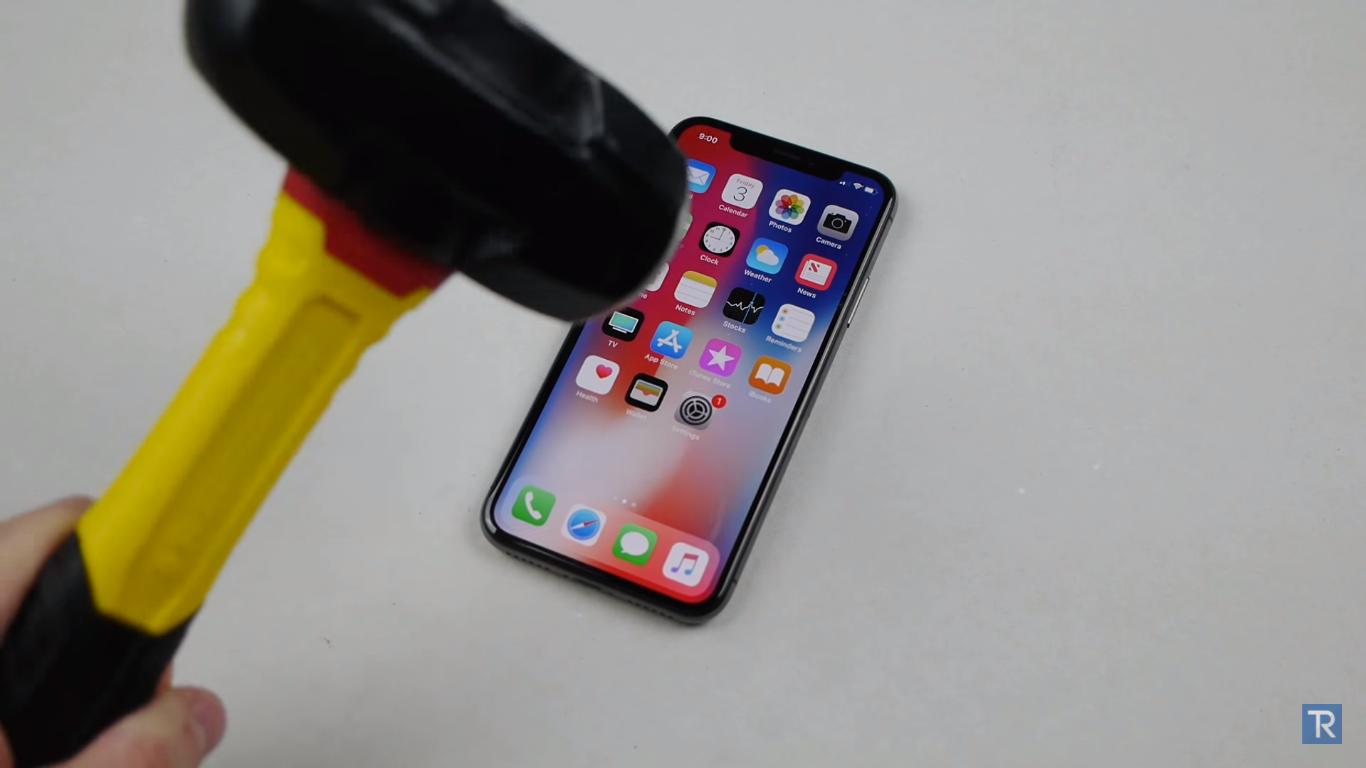 iPhone X