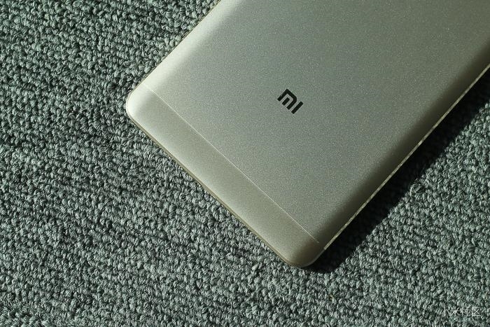 mo hop xiaomi mi max