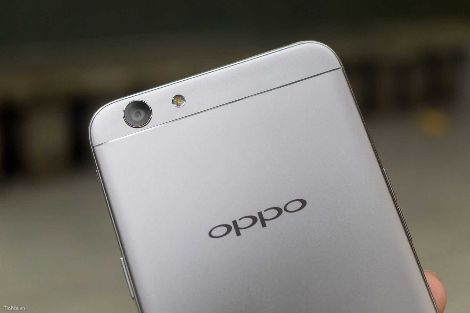 OPPO F1s đen