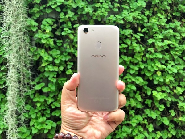 FPT Shop giảm giá sốc cho OPPO F5, chỉ 6,49 triệu đồng