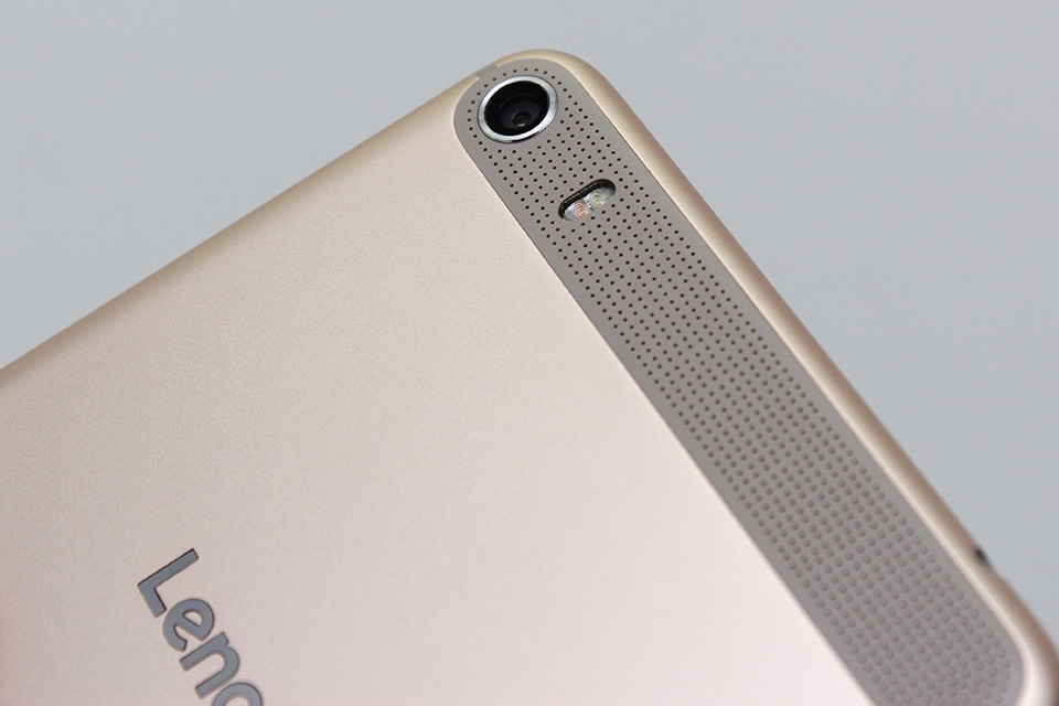 Trên tay Lenovo Phab Plus tại FPT Shop