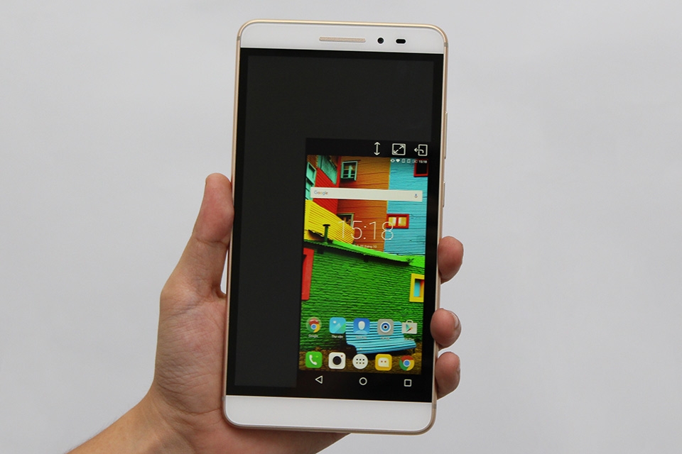 Trên tay Lenovo Phab Plus tại FPT Shop