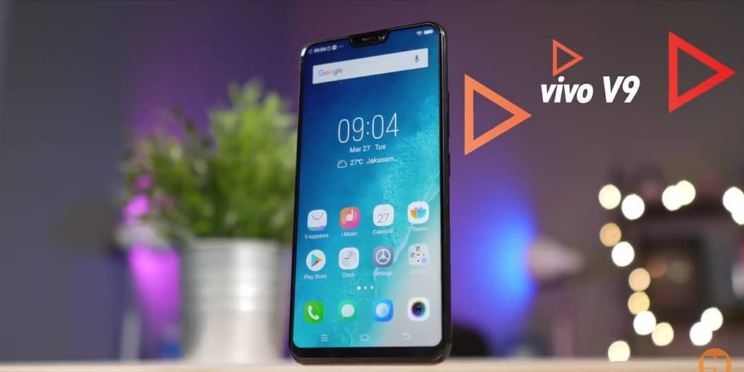 Vivo V9 FPT Shop tặng bộ quà đến 3 triệu đồng cho khách đặt mua Vivo V9