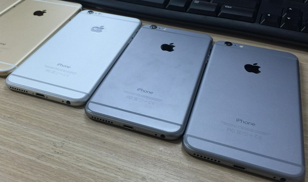 iPhone 6 và iPhone 6 Plus đang bán tại thị trường Việt Nam với các phiên bản xách tay