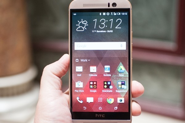HTC One ( M9 )