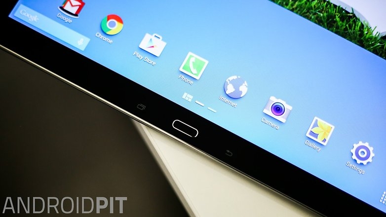 Samsung Galaxy Note Pro 12.2 có thiết kế đẹp và sang trọng