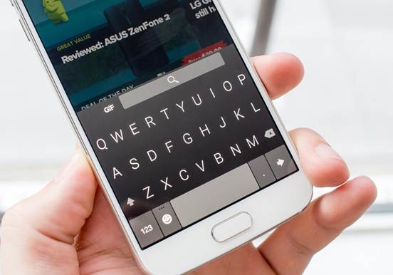 Fleksy là một bàn phím siêu linh hoạt