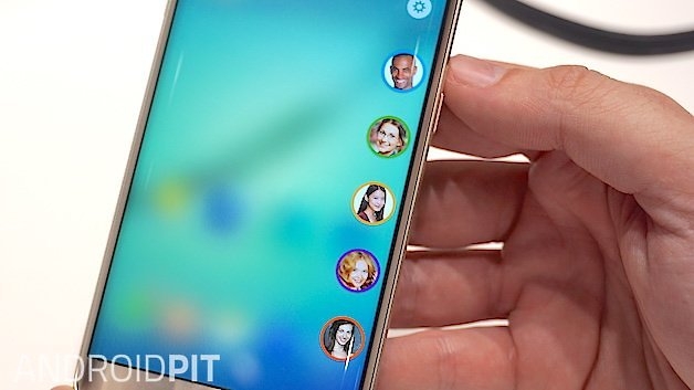 Tính năng People Edge mất khoảng nửa tiếng để được cài đặt cho bất kỳ điện thoại nào