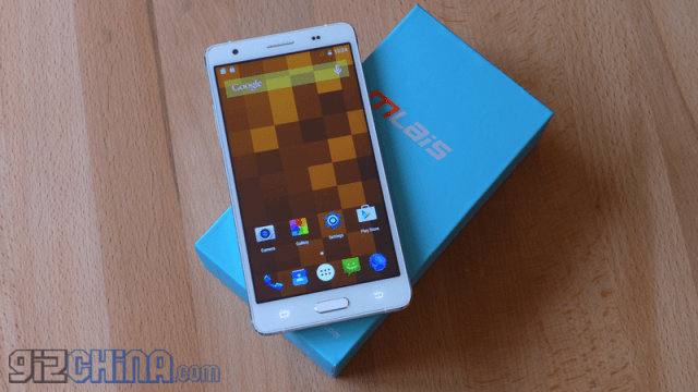 Ấn tượng đầu về chiếc Mlais M4