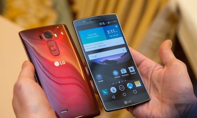 Trên tay chiếc LG G Flex 2