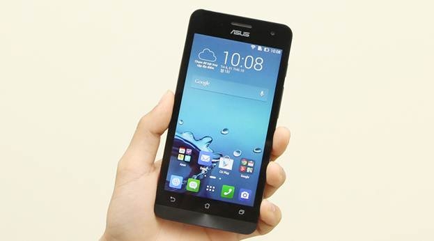 Màn hình lớn sắc nét là điểm cộng của Zenfone 5.
