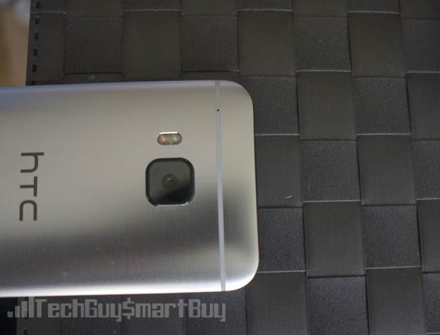 Camera HTC One M9