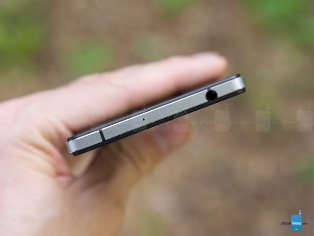 Máy có khả năng chuyển sang các chế độ khác nhau để selfies