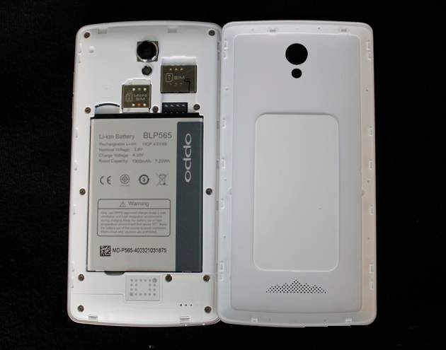 Chỉ 1900 mAh không đủ để cho Oppo Yoyo R2001 chiến thắng