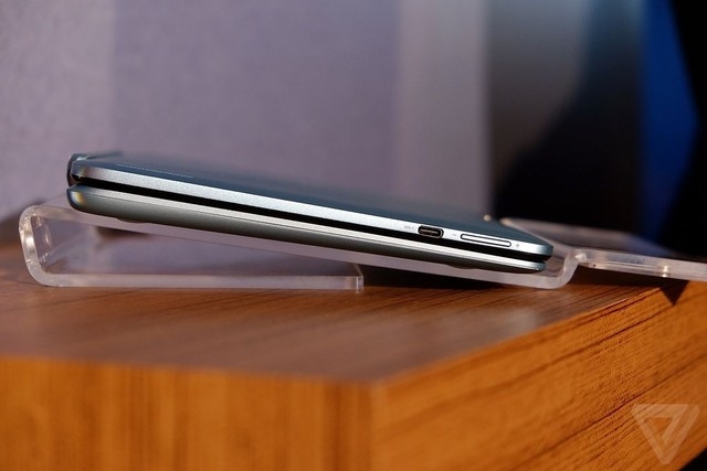 Thiết kế Asus Transformer Book