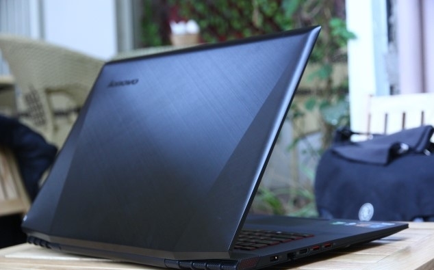 laptop Lenovo Y70