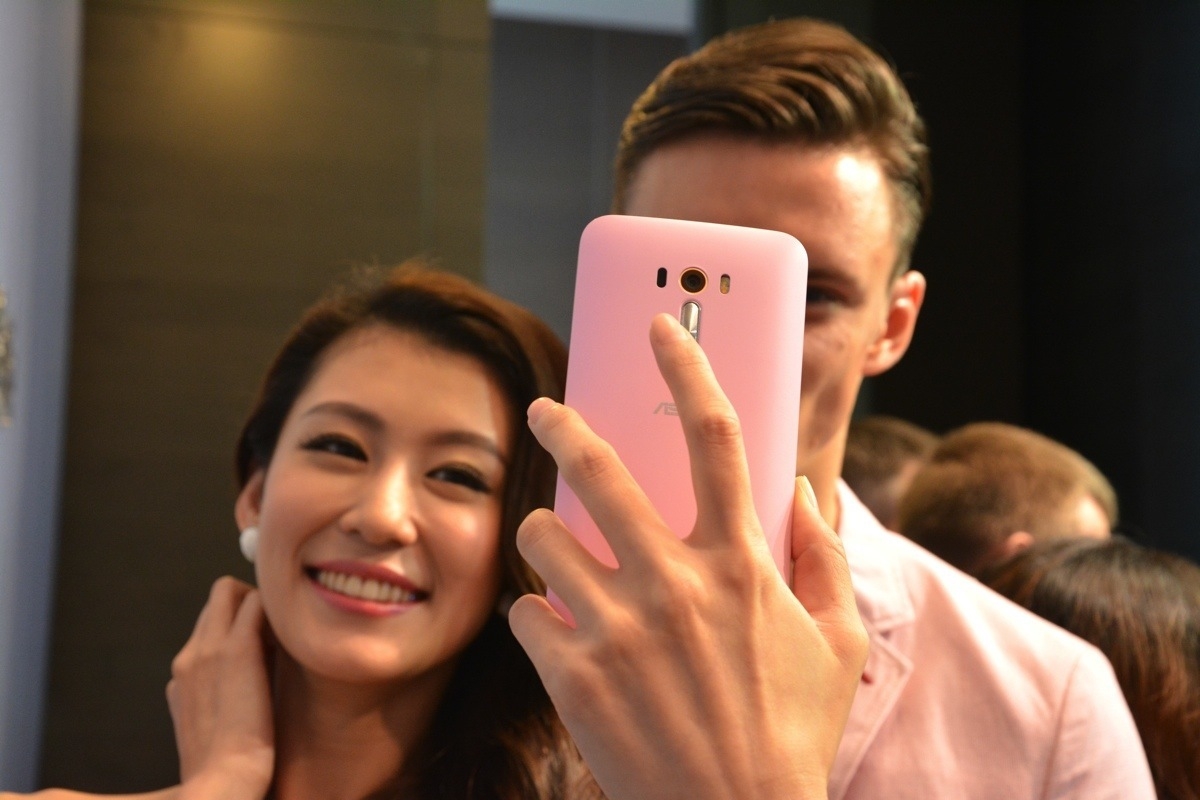 Asus ZenFone Selfie