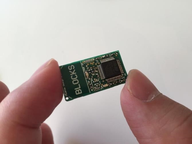 Vi xử lý Snapdragon 400 của smartwatch Blocks