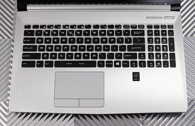 Hệ thống bàn phím và touchpad của MSI PE60 Prestige