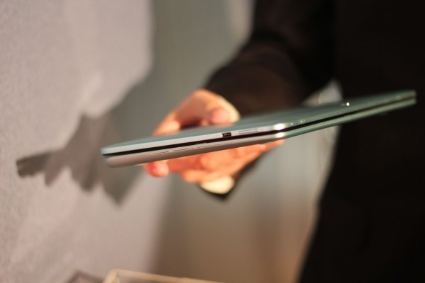 Asus Transformer Book T100HA