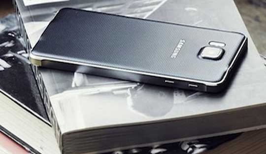 Bộ đôi camera trên E7