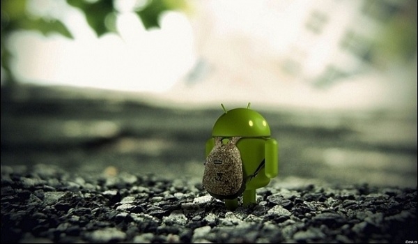 Google xin lỗi về vụ Android tè bậy lên logo Apple