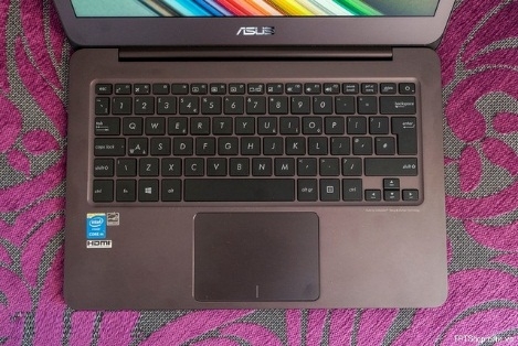 Asus Zenbook UX305