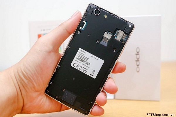 Thiết kế Oppo Neo 5