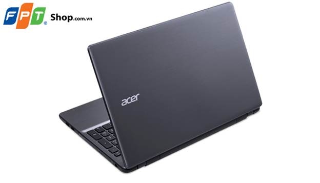 Acer E5 571 Core i5-4210U lại có phần nào nét sắc sảo